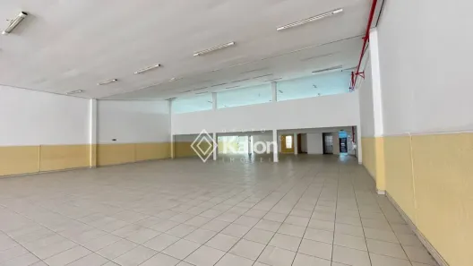 Galpão/Depósito/Armazém para alugar, 900m² no Centro, Itu