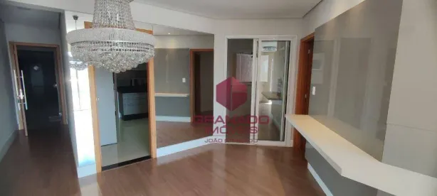 Apartamento com 4 Quartos para alugar, 136m² no Zona 07, Maringá