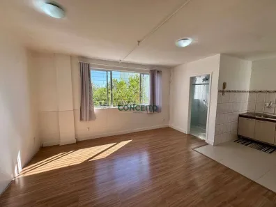 Apartamento com 1 Quarto para alugar, 27m² no Estreito, Florianópolis
