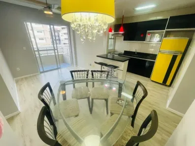 Apartamento com 2 Quartos para alugar, 64m² no Itacorubi, Florianópolis