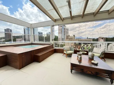 Cobertura com 4 Quartos à venda, 334m² no Atiradores, Joinville