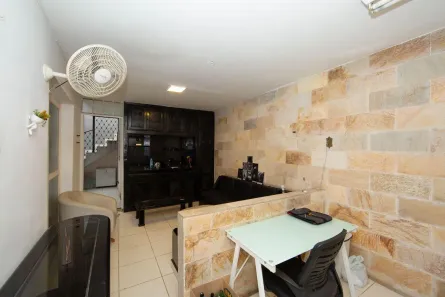 Casa com 5 Quartos à venda, 300m² no Prado, Belo Horizonte