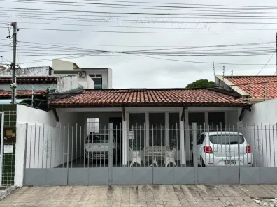 Casa com 3 Quartos à venda, 420m² no Pereira Lobo, Aracaju