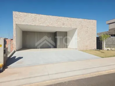 Casa de Condomínio com 3 Quartos à venda, 240m² no Parque Santa Felícia Jardim, São Carlos