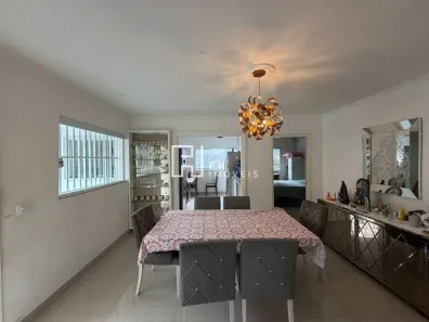 Casa com 3 Quartos para alugar, 300m² no Vila Firmiano Pinto, São Paulo