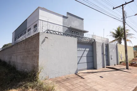 Casa com 5 Quartos à venda, 319m² no Vera Cruz, Aparecida de Goiânia