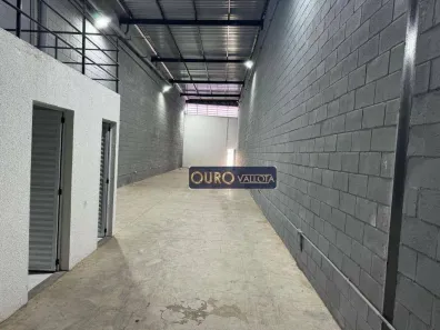 Galpão/Depósito/Armazém para alugar, 200m² no Vila Invernada, São Paulo