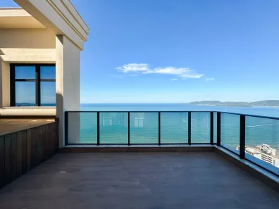 Cobertura com 5 Quartos à venda, 460m² no Meia Praia, Itapema