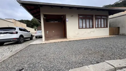 Casa com 3 Quartos à venda, 136m² no Costa e Silva, Joinville