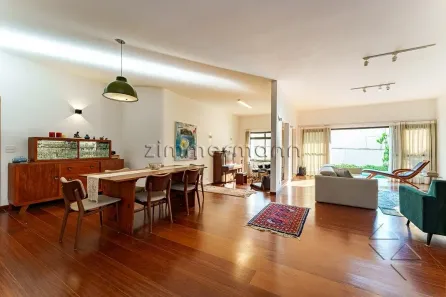 Sobrado com 4 Quartos à venda, 459m² no Vila Tramontano, São Paulo