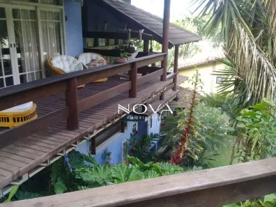 Casa de Condomínio com 3 Quartos à venda, 374m² no Engenho do Mato, Niterói