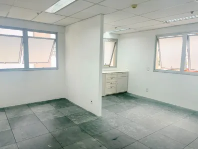 Sala Comercial à venda, 32m² no Itaim Bibi, São Paulo