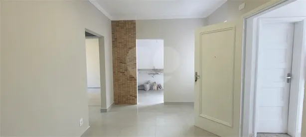 Apartamento com 2 Quartos à venda, 65m² no Gonzaga, Santos
