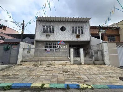 Casa com 2 Quartos para alugar, 228m² no Vista Alegre, Rio de Janeiro