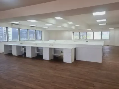 Sala Comercial para venda ou aluguel, 204m² no Cidade Monções, São Paulo