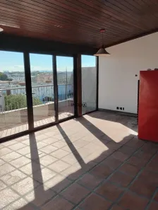 Sala Comercial para alugar, 176m² no São João, Porto Alegre