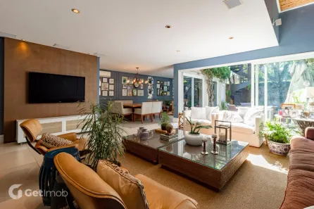 Casa com 3 Quartos à venda, 485m² no Pacaembu, São Paulo