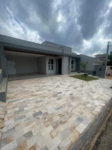 Casa de Condomínio com 3 Quartos para alugar, 152m² no Residencial Valência, Álvares Machado