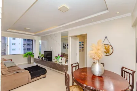 Apartamento com 2 Quartos à venda, 82m² no Centro, Balneário Camboriú