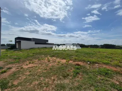 Lote/Terreno à venda, 300m² no Residencial Villa de León, Piratininga