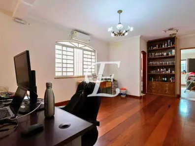 Sobrado com 2 Quartos à venda, 167m² no Vila Nossa Senhora do Retiro, São Paulo