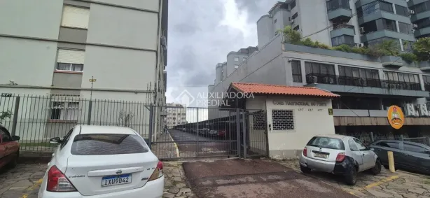 Apartamento com 2 Quartos à venda, 51m² no Vila Ipiranga, Porto Alegre