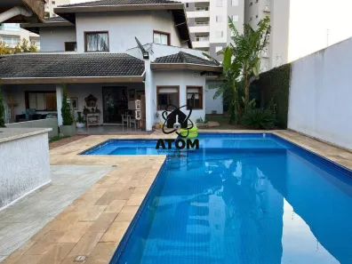 Casa com 4 Quartos para alugar, 570m² no Jardim das Nações, Taubaté