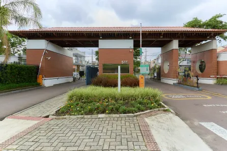 Lote/Terreno à venda, 130m² no Pinheirinho, Curitiba