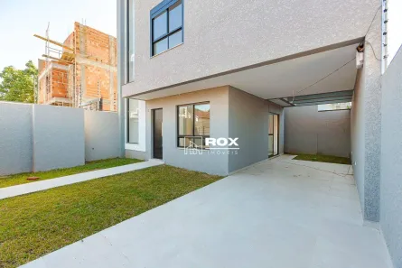 Sobrado com 3 Quartos à venda, 142m² no Uberaba, Curitiba