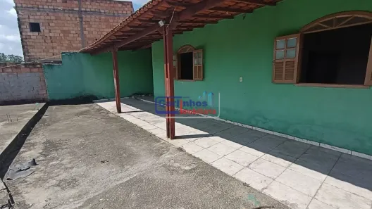 Casa com 2 Quartos à venda, 250m² no Bandeirinhas, Betim