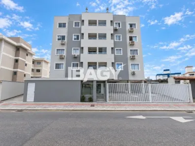 Apartamento com 2 Quartos para alugar, 58m² no Pagani, Palhoça