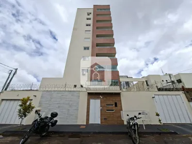 Apartamento com 2 Quartos para alugar, 70m² no Santa Mônica, Uberlândia