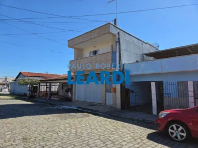 Sobrado com 3 Quartos à venda, 132m² no Jundiapeba, Mogi das Cruzes