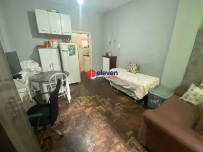 Kitnet à venda, 24m² no Gonzaga, Santos