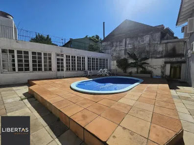 Sobrado com 4 Quartos à venda, 280m² no Vila Jardim, Porto Alegre
