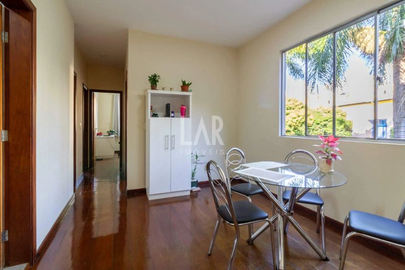 Apartamento com 3 quartos — Nova Granada, Belo Horizonte