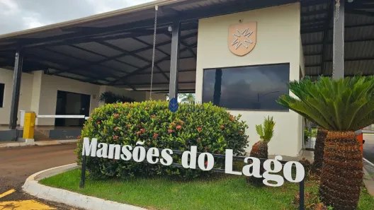 Lote/Terreno à venda, 2045m² no Jardim Santa Cecília, Anápolis