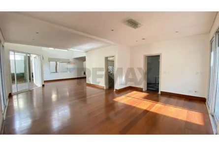 Casa de Condomínio com 4 Quartos para alugar, 629m² no Jardim Petrópolis, São Paulo