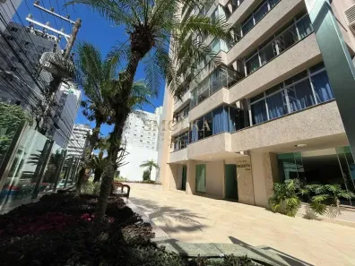 Apartamento com 3 Quartos à venda, 192m² no Centro, Florianópolis