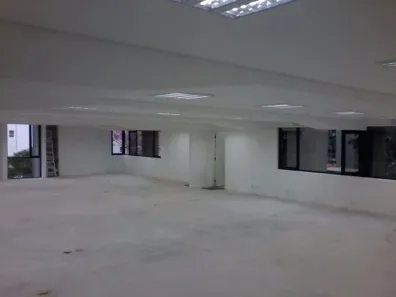 Sala Comercial à venda, 212m² no Cidade Monções, São Paulo