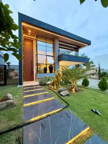 Casa de Condomínio com 3 Quartos à venda, 262m² no Cajupiranga, Parnamirim