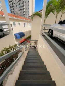Casa de Condomínio com 2 Quartos à venda, 114m² no Quitaúna, Osasco