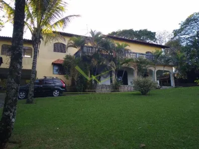 Sobrado com 3 Quartos à venda, 381m² no Jardim Medina, Poá