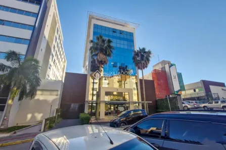 Sala Comercial para alugar, 381m² no Itacorubi, Florianópolis