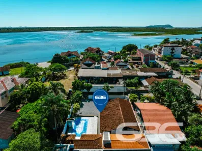 Casa com 5 Quartos à venda, 175m² no Costeira, Balneário Barra do Sul