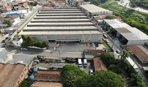 Galpão/Depósito/Armazém para alugar, 4900m² no Vila Sul Americana, Carapicuíba