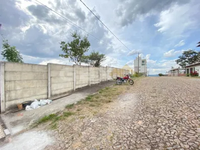 Lote/Terreno à venda, 360m² no Das Oliveiras, Divinópolis