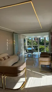 Ponto Comercial à venda, 57m² no Três Figueiras, Porto Alegre
