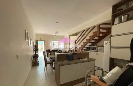Casa de Condomínio com 2 Quartos à venda, 100m² no Balneário Gardem Mar, Caraguatatuba