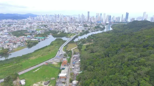 Lote/Terreno à venda, 31m² no São Francisco de Assis, Camboriú